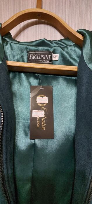 Класне пальто, нове, жіноче демисезонне розмір 52-54