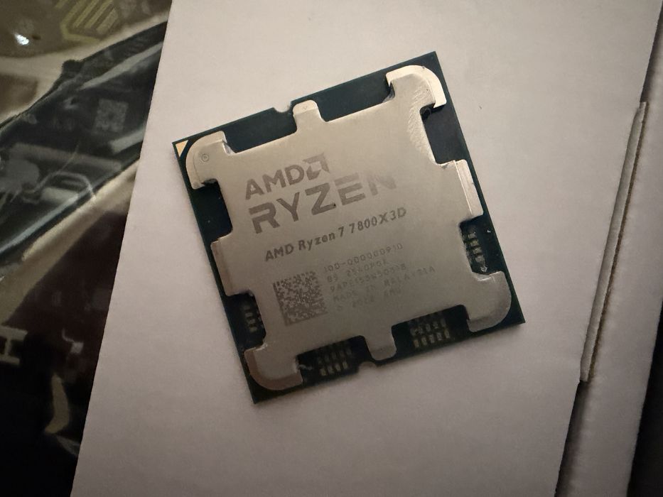 AMD Ryzen 7 7800X3D + MSI MAG B850M MORTAR WIFI  - комплект