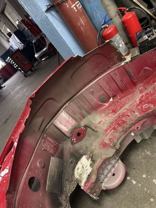 Ćwiartka błotnik tył Porsche Taycan
