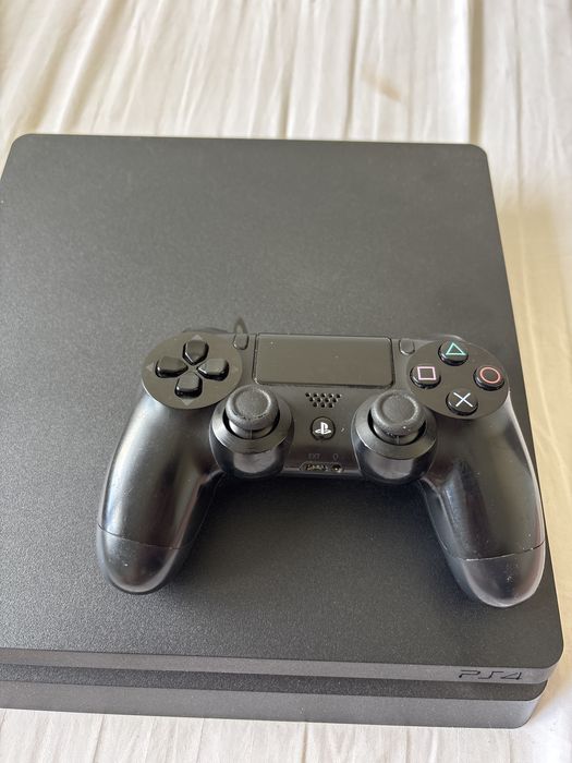 PlayStation 4 Slim – Stan idealny – komplet + pudełko ps4