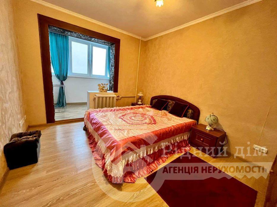 Продам 3К квартиру м.Українка біля р.Дніпро