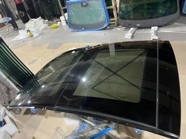 Панорама Mercedes EQE SUV 350 295 люк мерседес сув 350 295