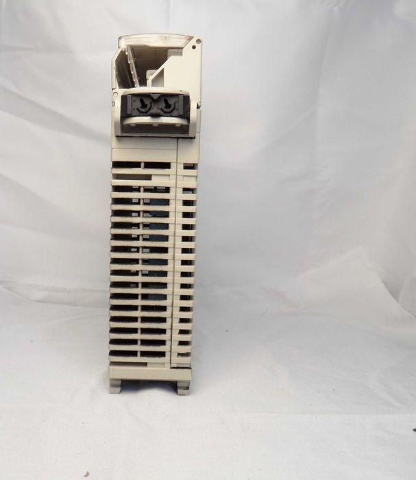 Schneider Telemecanique TSX DSY 16 R5 PLC Modicom