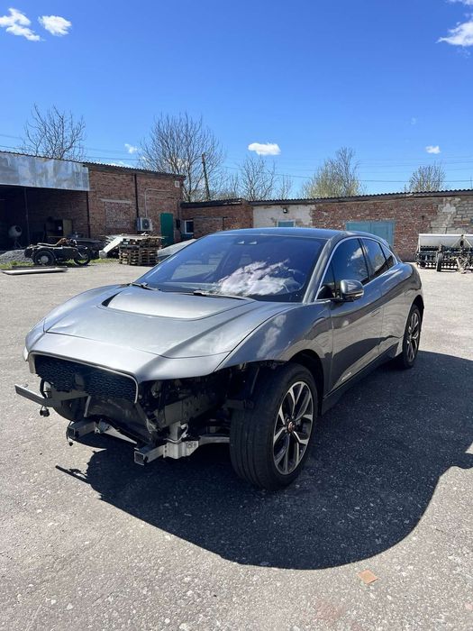 Продам Jaguar i-pace EV 400