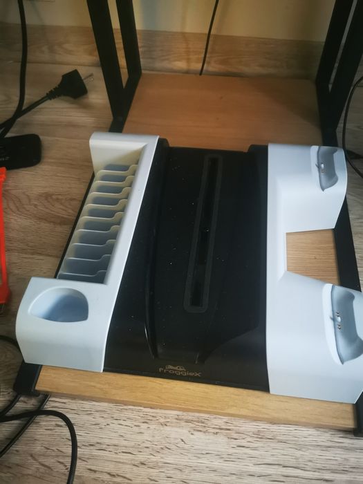 Podstawka na ps5