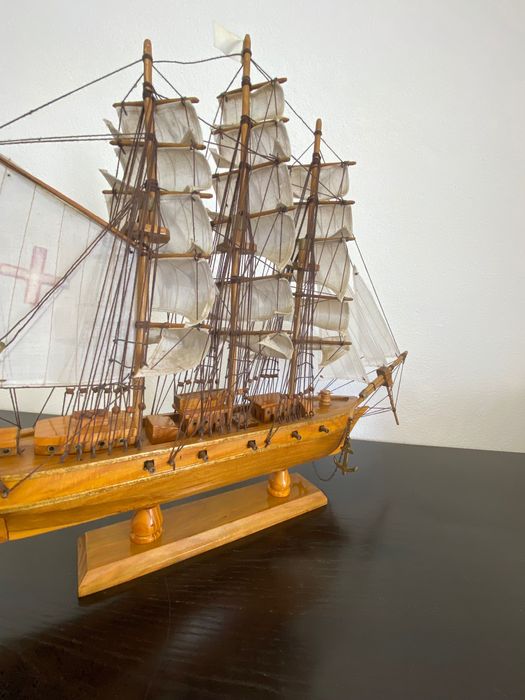 Barco de madeira coleção
