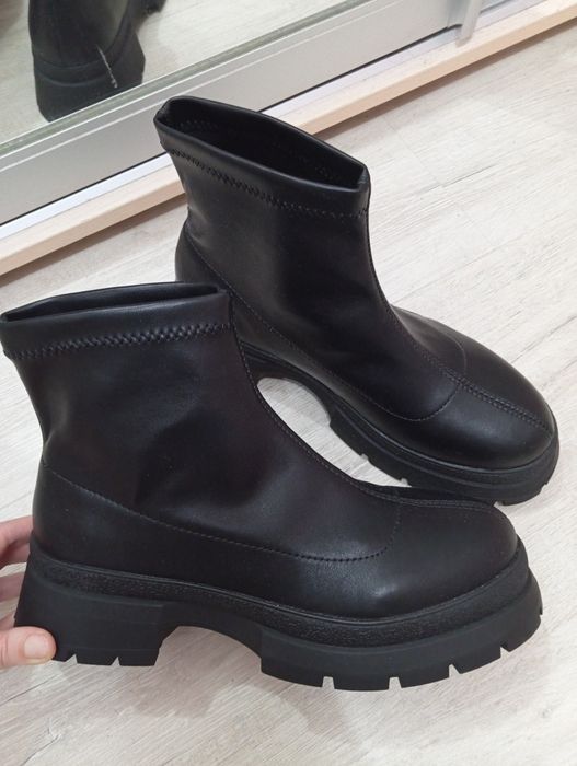 Черевики жіночі Sinsay