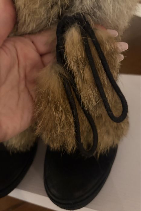 Oryginalne buty Booci z naturalnym futrem 36 okazja