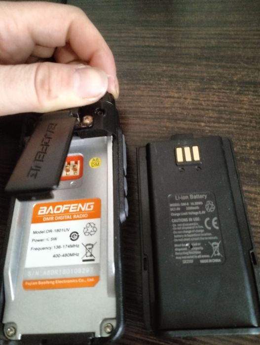 Baofeng DR-1801UV DMR (2 шт) + гарнитуры, полный комплект, почти новые