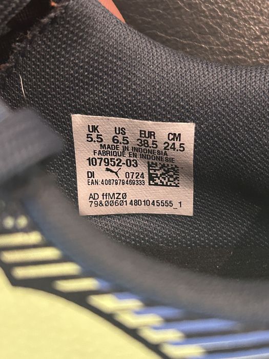 Buty halówki PUMA Future 7 play r.38,5