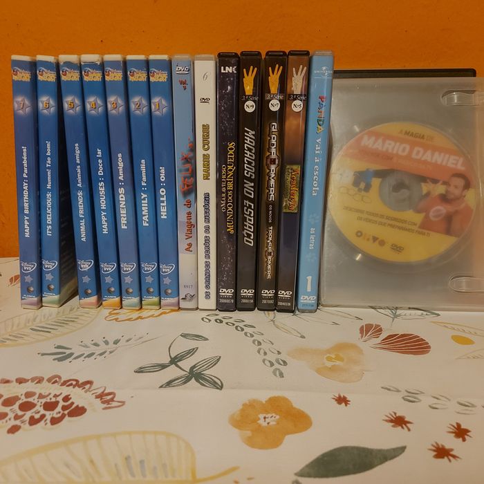 Jogo PC DVD Panda e os Seus Amigos 3-8 Anos (caricas) Almada • OLX