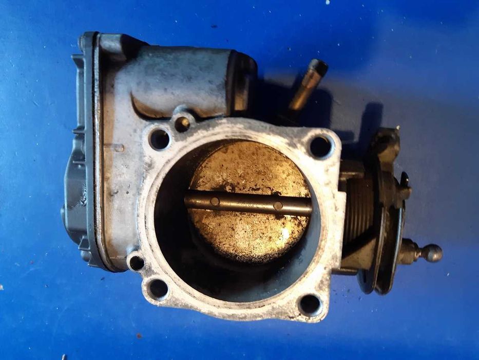 Przepustnica powietrza 078133063AK Audi A6 C5 2.8 V6 078133062B