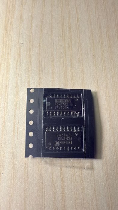 Chip DAC original Burr-Brown PCM170217VT2M3