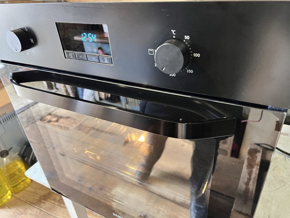 Духовка Samsung Dual Fan подвійна конвекція (Малайзія)