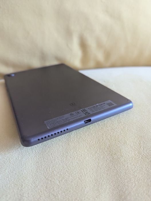 Lenovo Tab 8 TB8505F sim карта