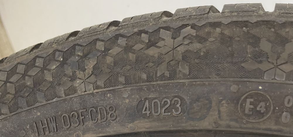 235/45R20 100V Continental WinterContact TS 870 P