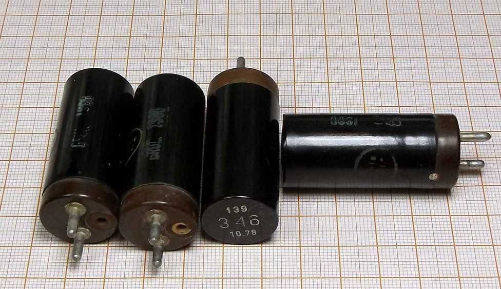 Rezonator kwarcowy KWARC 5944kHz [M3-346] cena 2 sztuk