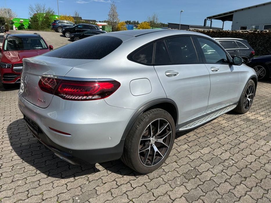 Крило Mercedes GLC-Class 2015-2019 разборка глб клас запчастини