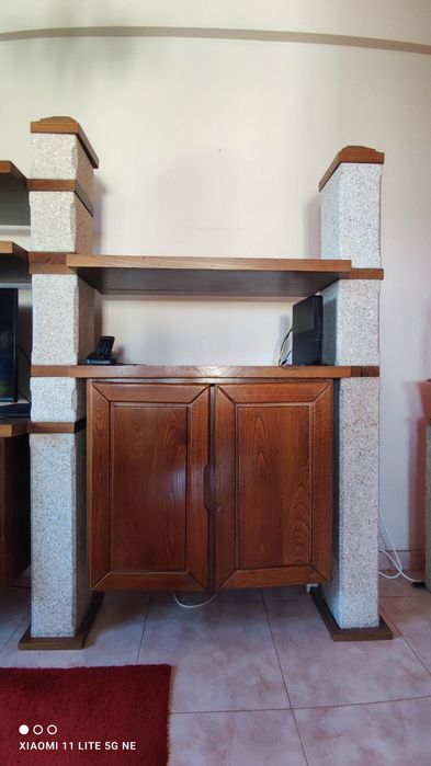 Móvel Modular em Castanho Maciço e Granito – 2,24 m – Várias Configurações