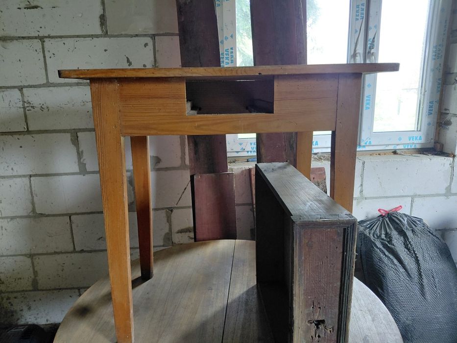 Stare meble stół komoda beczka