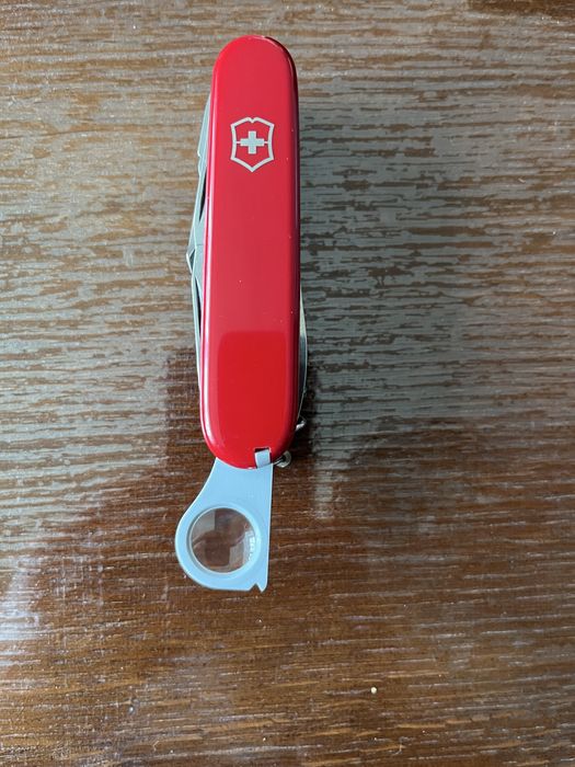Ніж легенда.РІДКІСНИЙ (Без гака)Victorinox SwissChamp (перший випуск) 1987р.в. Новий!!!