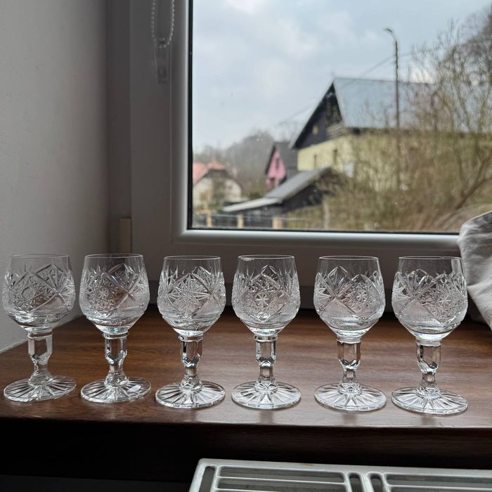 Kieliszki do wina na nodze Huta Julia kryształ PRL