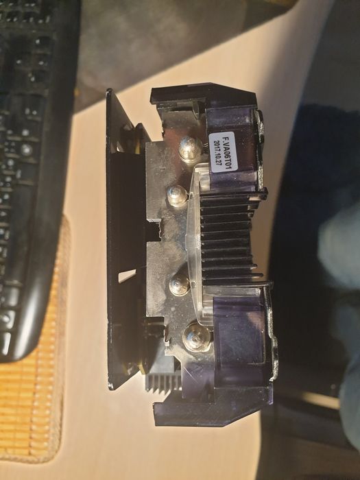 NVIDIA GeForce GTX 1080 Ti 11GB (не рабочая)