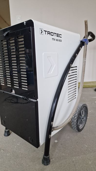 Osuszacz powierzchni budownaly