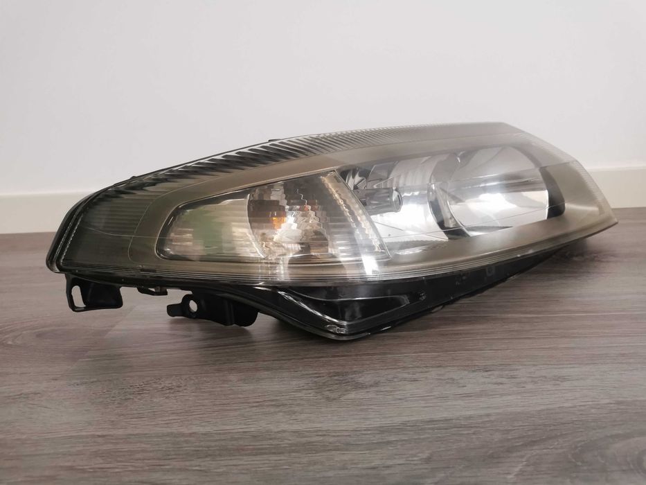 Farol Renault Laguna Grandtour 1.9 dci 120 cv 2001/2007