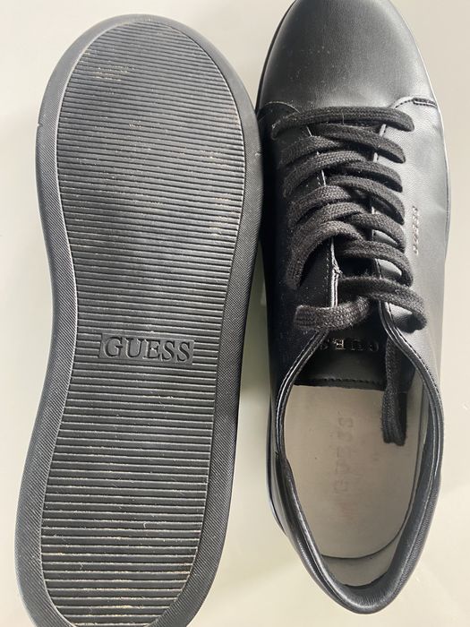 Sneakersy firmy Guess