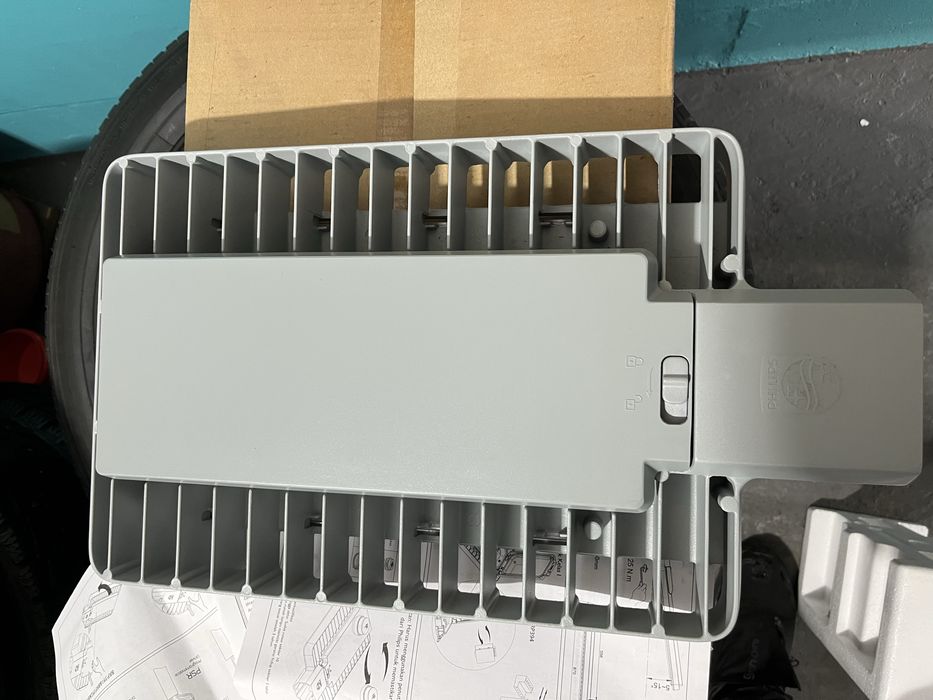 Светильник philips BRP 392 led 212/150w вуличне освітлення