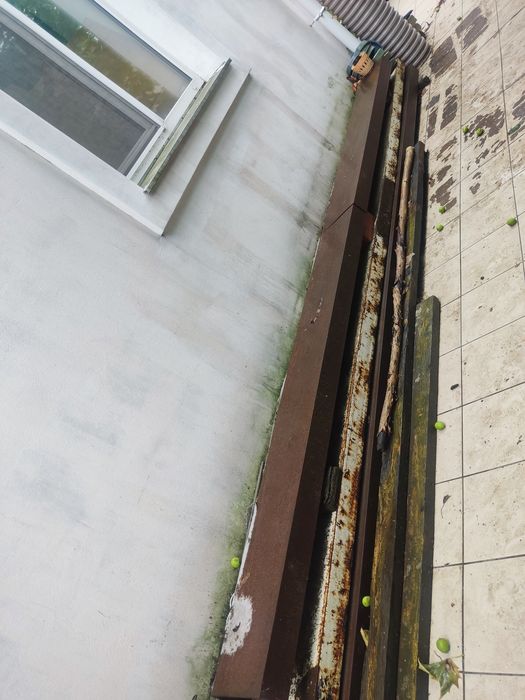 Швеллер металический