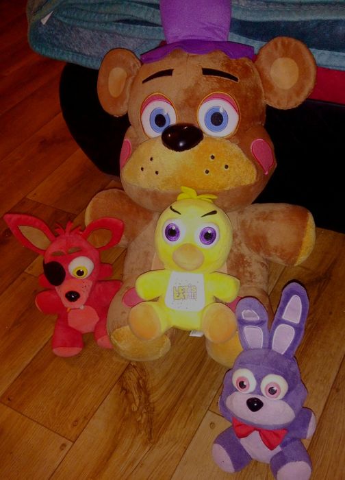 Fnaf. Funko five Nights Freddy. Maskotki kolekcjonerskie.