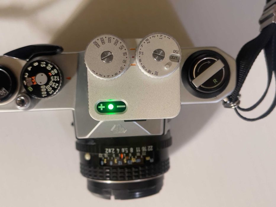 Máquina fotográfica de filme Pentax K1000 Lente Pentax f2 M de 50 mm