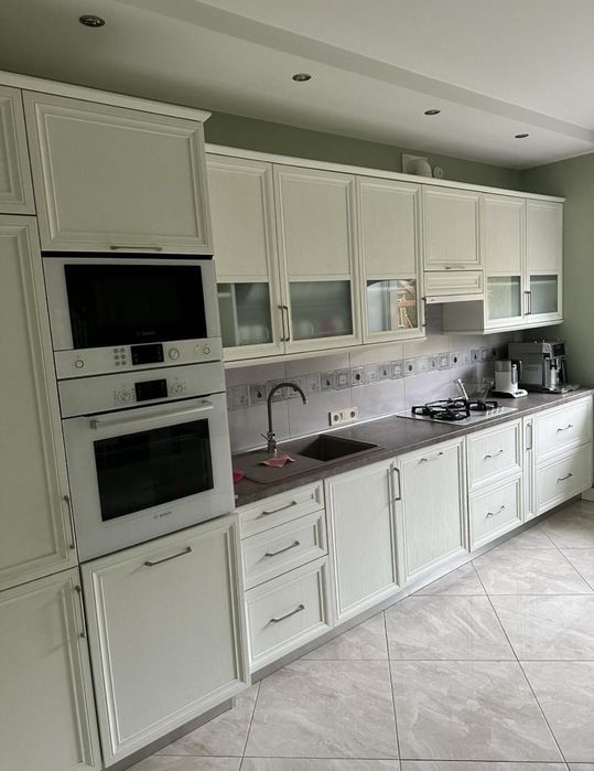 Будинок з ремонтом с. Зашків