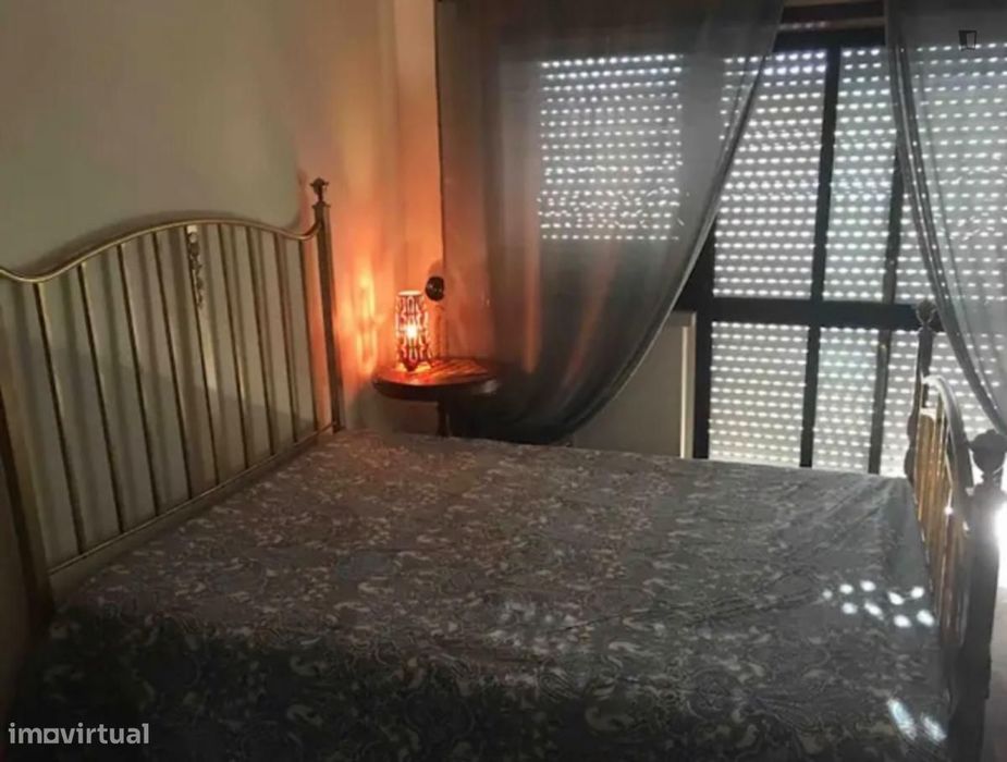Quarto - localizado em Santarem
