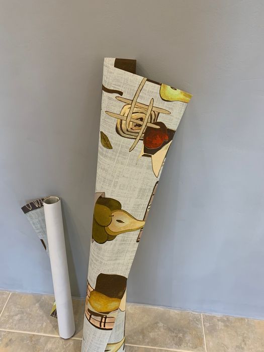 Продам обои 4, 3 метра