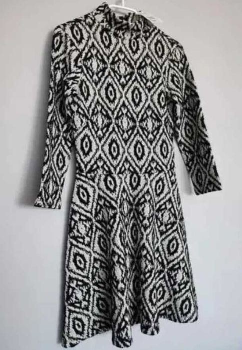 Nowa sukienka dzianinowa H&M