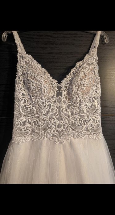 Suknia ślubna plus dodatki