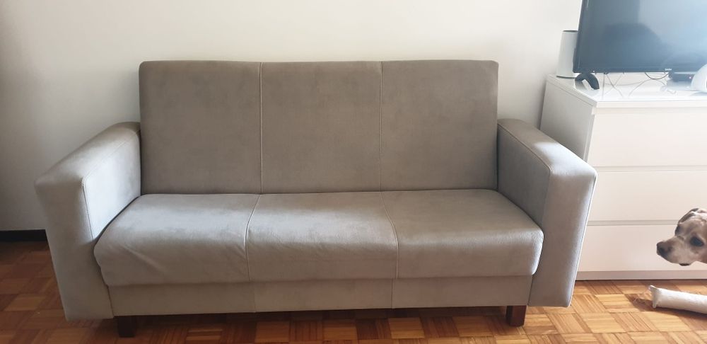 Sofá (cama) três lugares