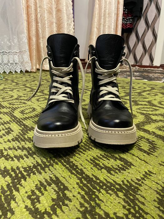 Женские зимние ботинки ( кожаные )