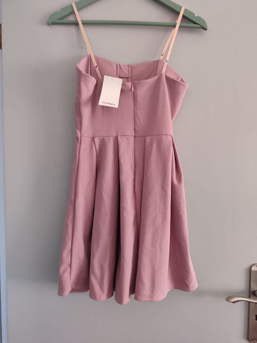 Vestido rosa novo