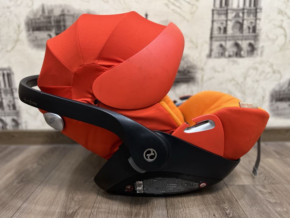Автокрісло Cybex