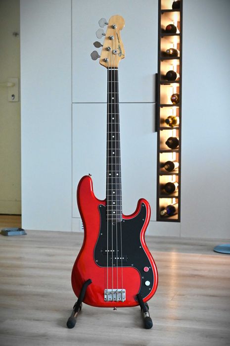 Fender Japan Precision Bass z lat 90, CAR, lekki 3,8 kg, gitara basowa precel