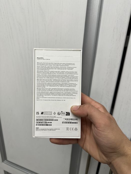 Дуже класний Iphone 15pro