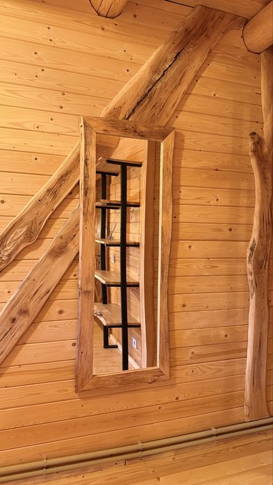 Котедж зі зрубу в Карпатах    12-17 осіб біля Буковеля