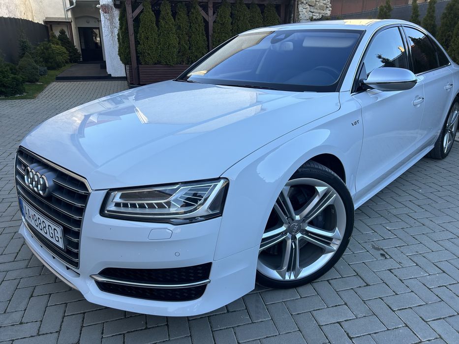 Audi S8  4.0 TFSI