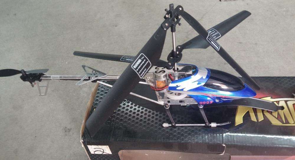 Helicópetros RC telecomandados 3 Canais