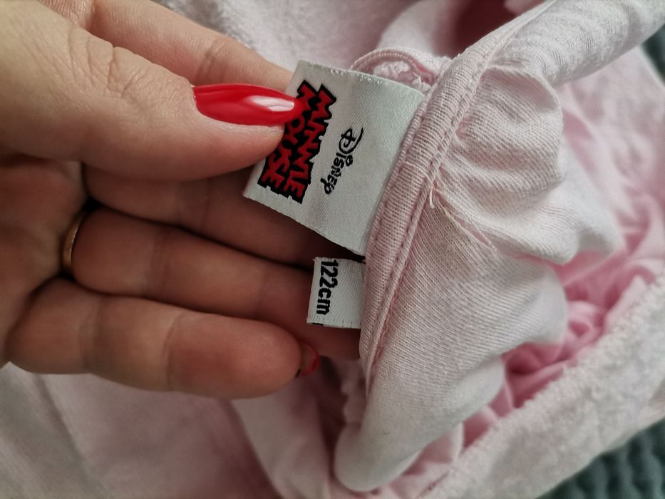 Szlafrok dla dziewczynki z Myszka Minnie 122
