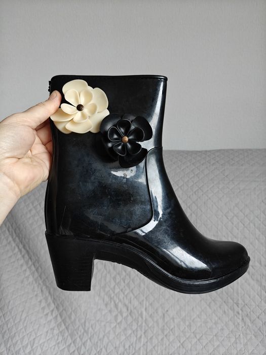 Гумові чобітки жіночі